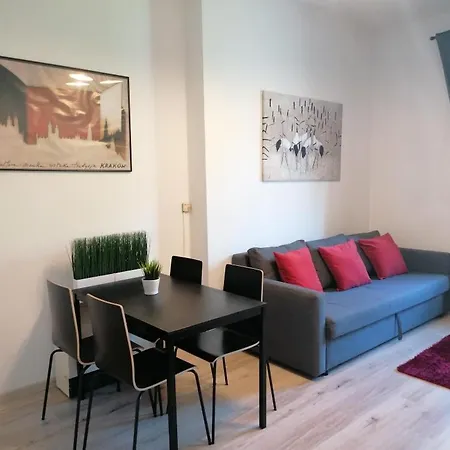 Apartment Old Cracow Mazowiecka 11 *